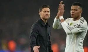 Alonso: 'Real thua Liverpool vì những tiểu tiết'